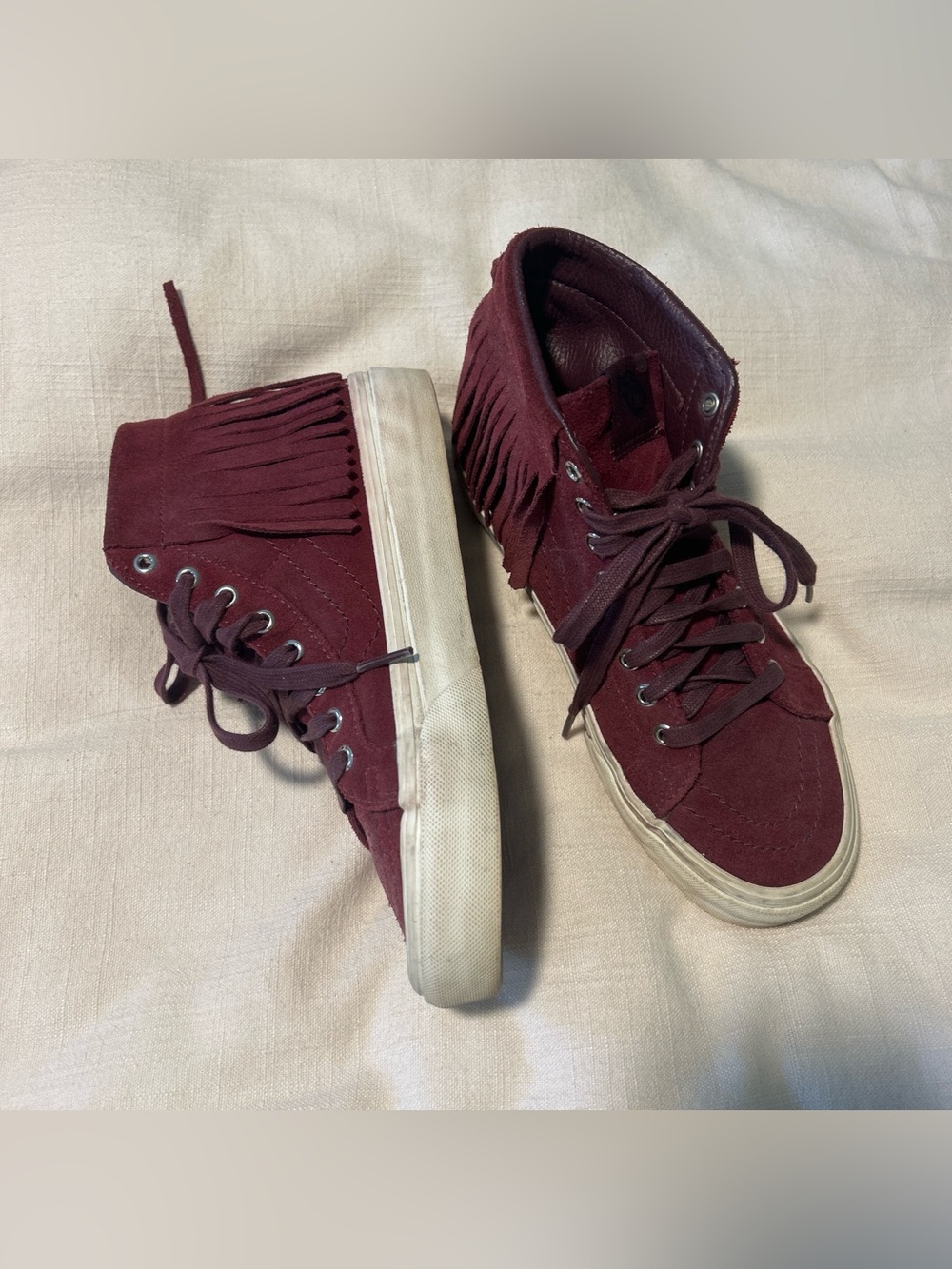 Vans hi-top sk8 moccasin fringe sneaker in burgundy
